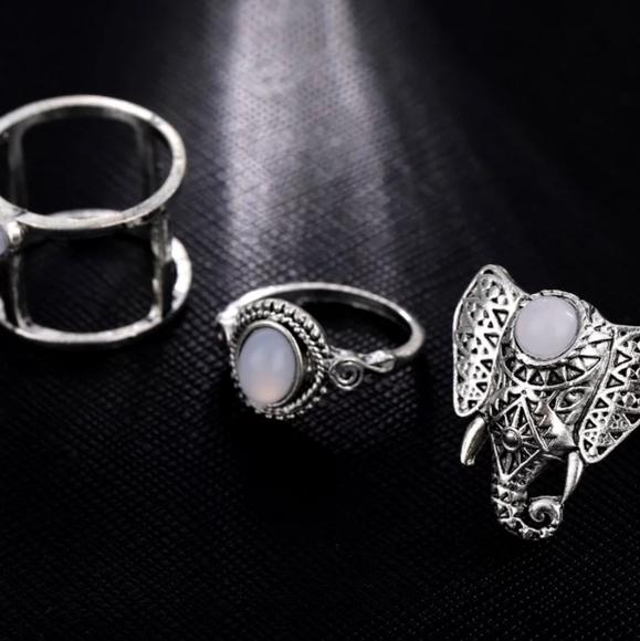 *Monroe* 3 Pc Ring Set - Picture 3 of 6